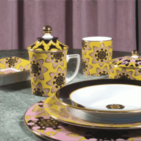 Ibiza, Tazza con coperchio in Porcellana filettatura in Oro - immagine 2